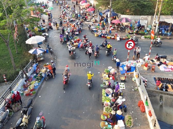 Hình ảnh Cần Bán 2 Lô 120m2 Nằm Giữa Trung Tâm Q.Bình Tân,gần Aeon Mall, SHR