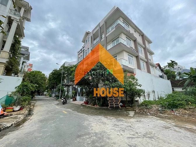 Hình ảnh HEY CẢ NHÀ!Toà nhà An Phú 6x23 mới xây thang máy ạ //