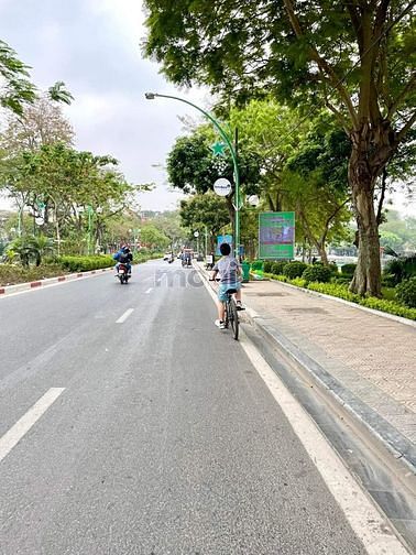 Hình ảnh Rẻ, hiếm đất vuông đẹp Liên Mạc, ô tô, kinh doanh 50m2 x 2.199 tỷ