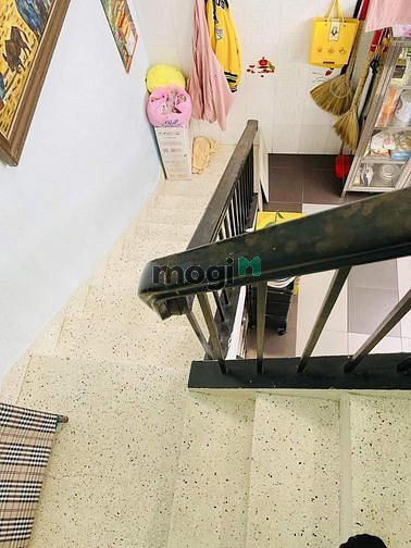 Hình ảnh Hẻm sạch đẹp . 65m2 . LÊ văn sỹ . TT quận 3 .