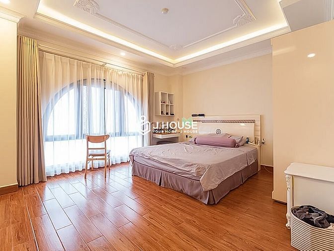 Hình ảnh CHDV siêu cao cấp, hẻm 10m, 310m2, hầm 7 lầu. Thu nhập 400tr/tháng.