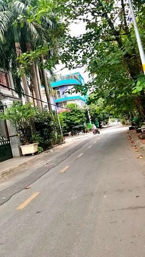 Hình ảnh Cần bán gấp lô đất 2 mặt tiền đường Hoàng Dư Khương , quận 10, SHR