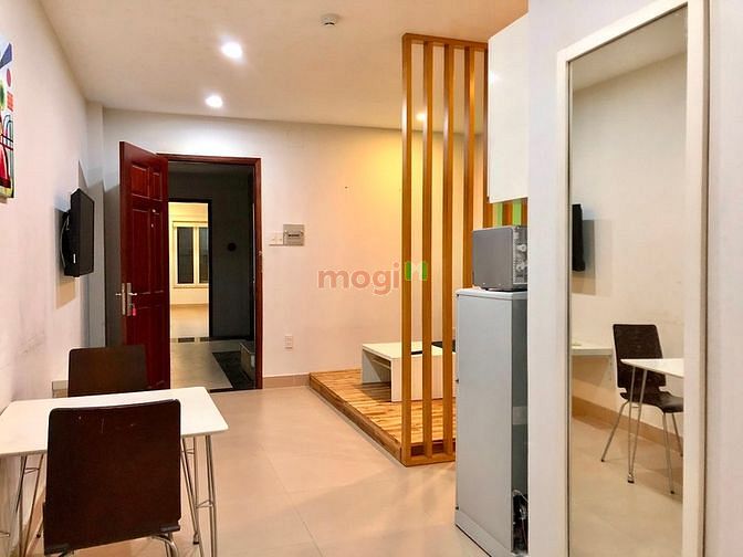 Hình ảnh Studio cửa sổ kính -Full Nt - nằm ngay trung tâm Quận 1