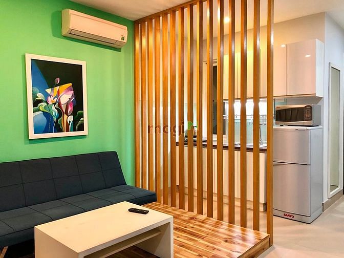 Hình ảnh Studio cửa sổ kính -Full Nt - nằm ngay trung tâm Quận 1