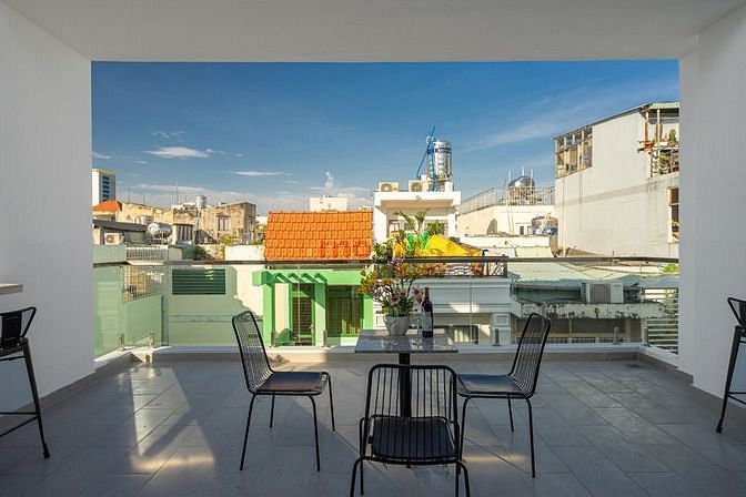Hình ảnh phòng cửa sổ 40m2 rooftop, nội thất đầy đủ, Nguyễn Đình Chiểu Q3