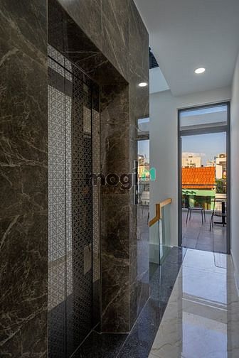 Hình ảnh phòng cửa sổ 40m2 rooftop, nội thất đầy đủ, Nguyễn Đình Chiểu Q3
