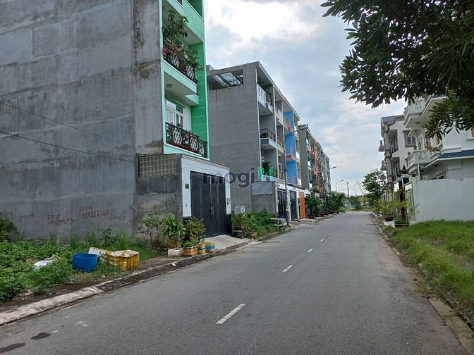 Hình ảnh Ngân hàng VIB hỗ trợ thanh lý 15 nền đất KDC Tên Lửa - Bình Tân