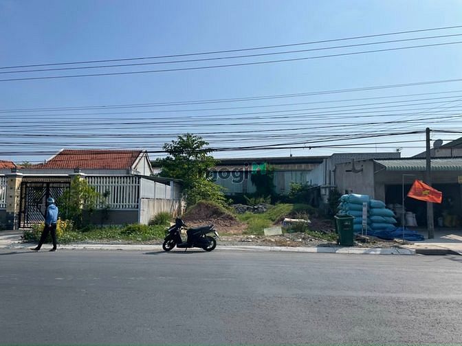 Hình ảnh Kẹt tiền bán gấp miếng chính chủ quận 6, miễn cò