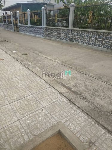 Hình ảnh Bán đất thổ cư quốc lộ 50 Long An giá chỉ 8 triệu/ m2. Sổ đẹp