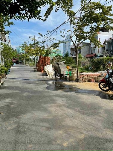 Hình ảnh Cần bán gâp lô đắt 62.8m2 .đường hồ bá phấn