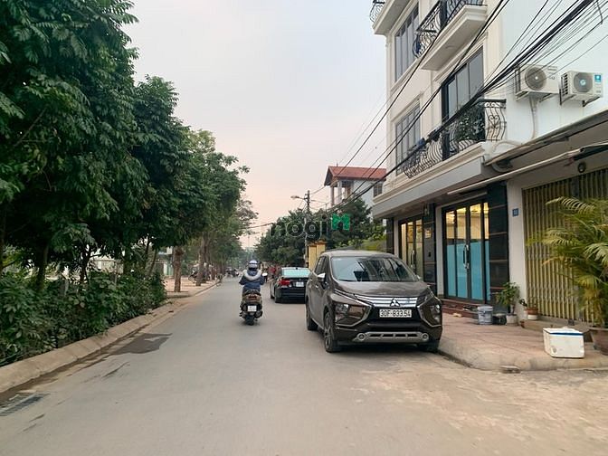 Hình ảnh Bán gấp 150,3m ngõ Thống Nhất, Cự Khối full thổ cư