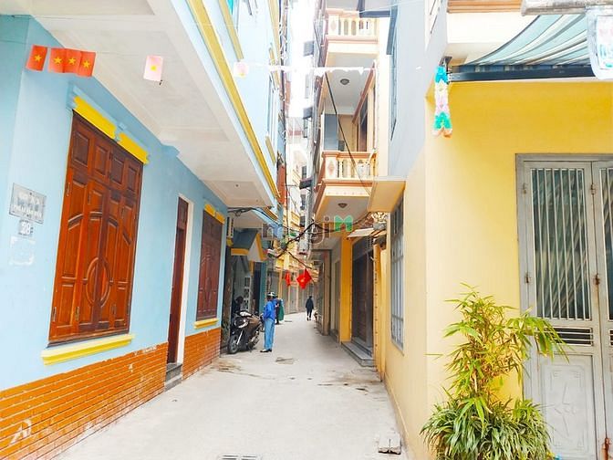 Hình ảnh Đất đẹp lô góc 2 mặt Lê Văn Hiến, Từ Liêm ngõ ô tô tránh 4.5 tỷ*36m