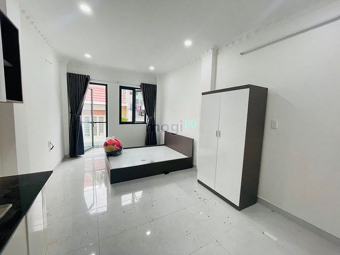 Hình ảnh Khai trương Chdv Mới xây ở Phan Tây Hồ Có ban công