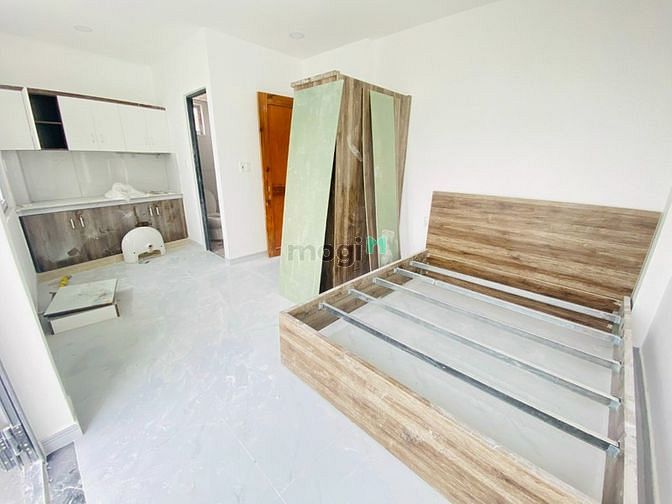 Hình ảnh Studio Mới xây, ban công/ cửa sổ full nội thất gần Đầm Sen
