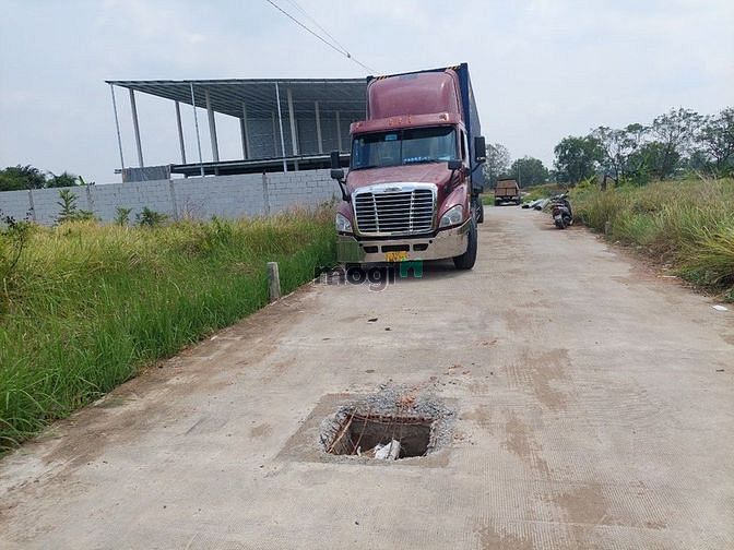 Hình ảnh Cho thuê đất hđ lâu dài tiện mở kho xưởng đường xe công 10.2x33