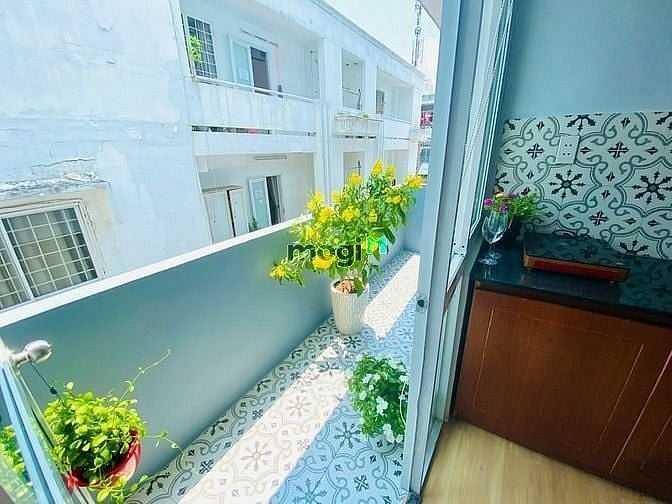 Hình ảnh CHDV ngay cầu thị nghè - Full nt có bancol