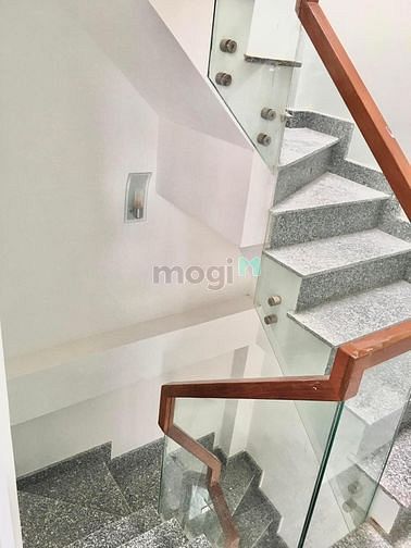 Hình ảnh Nhà thuê Trần Khắc Chân 2PN 5x5 có máy lạnh