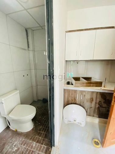 Hình ảnh STUDIO Full nội thất, có ban công và cửa sổ thông thoáng ngay P3, Q11.