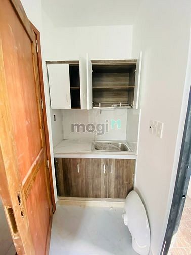 Hình ảnh STUDIO Full nội thất, có ban công và cửa sổ thông thoáng ngay P3, Q11.
