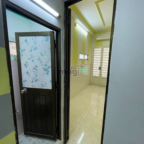 Hình ảnh Nhà hẻm 4m Phạm Văn Chí, P4, Q6 5,2ty