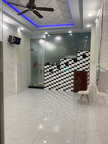 Hình ảnh Nhà mặt tiền, kinh doanh siêu đỉnh.