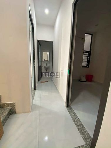 Hình ảnh bán nhà 3 tầng kiệt đỗ quang gần đường chính