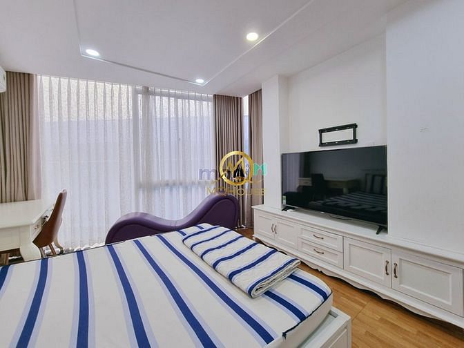 Hình ảnh Trang Chủ MB66.COM / Đăng Ký Tặng 66K dịch vụ vách ngăn có ban công, bảo vệ lễ tân 413 Lê Văn Sĩ Q3