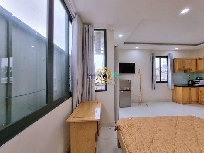 Hình ảnh Trang Chủ MB66.COM / Đăng Ký Tặng 66K ban công cửa sổ full nội thất gần bờ kè Quận 3