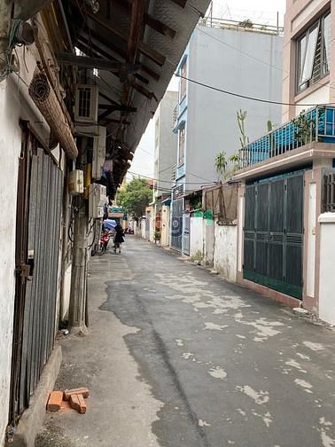 Hình ảnh Bán đất thổ cư Nguyễn Sơn, Long Biên- 96m2, CHIA 2 LÔ-Ô TÔ vào nhà