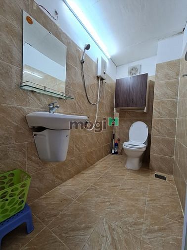 Hình ảnh Trang Chủ MB66.COM / Đăng Ký Tặng 66K ban công cửa sổ nội thất đầy đủ 793 Hoàng Sa