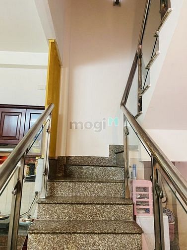 Hình ảnh Nhà mới, đẹp hẻm xe hơi 1/ ngắn thông Chiến Lược 4x10m trệt 1 lầu