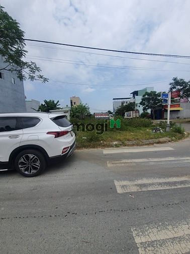 Hình ảnh bán lô đất 947 âu cơ vi tri qa đêp gần đường
