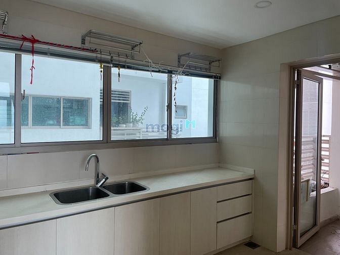 Hình ảnh Chung cư The Vista An Phú 135m² 3PN Giá 6,5tỷ