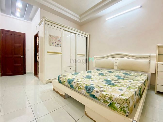 Hình ảnh 🌈 CHDV Bancon Ngay CV Làng Hoa full nội thất