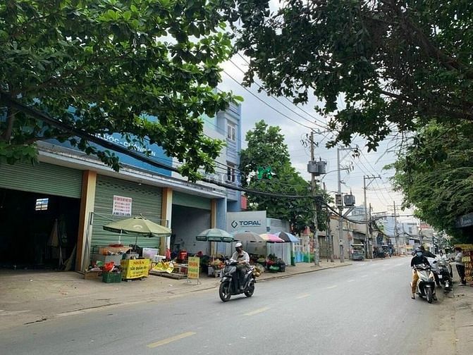 Hình ảnh đất mặt tiền kinh doanh Quận Bình Tân. - DT: 700m2 48 tỷ