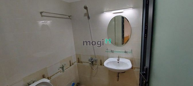Hình ảnh Cho thuê CHDV cửa sổ_Giá rẻ_gần cầu Công Lý