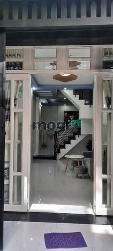 Hình ảnh Nhà mới đẹp - 5 phòng ngủ - Cách mặt tiền 20m