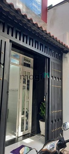 Hình ảnh Nhà mới đẹp - 5 phòng ngủ - Cách mặt tiền 20m