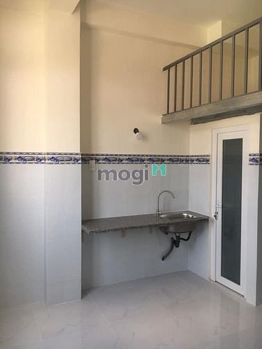 Hình ảnh Phòng cho thuê sạch sẽ có gác, thang máy mt Tên Lửa