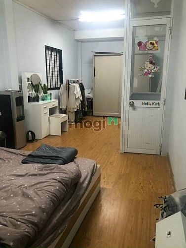 Hình ảnh Bán nhà đường Trường Sa - 2 tầng - 30m2 Đất - 60m2 - Sát vách quận 1