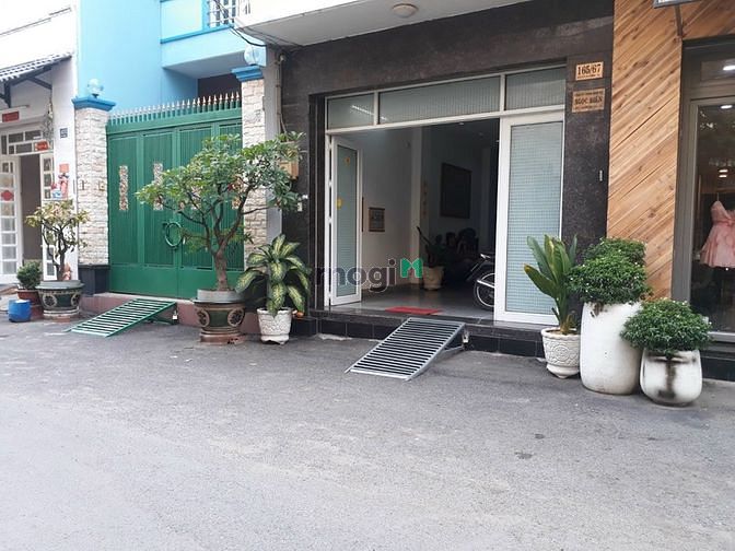 Hình ảnh Cho thuê CHDV_full nt có máy giặt riêng_gần chợ Bến Thành
