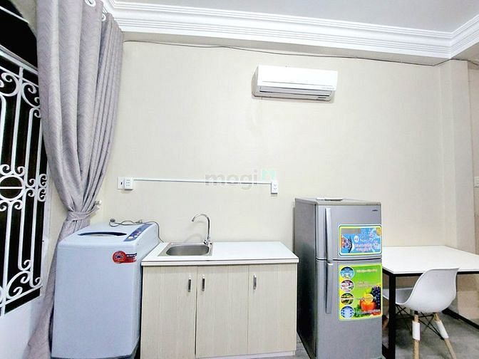 Hình ảnh Căn Hộ Cực Rộng, Có ban công, Ngay Trung Tâm Quận 1
