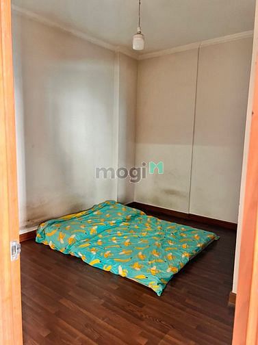 Hình ảnh Gia đình không ở cần cho thuê ( có 2 lầu - 14 , 15 )