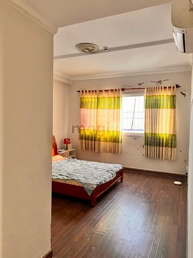 Hình ảnh Gia đình không ở cần cho thuê ( có 2 lầu - 14 , 15 )