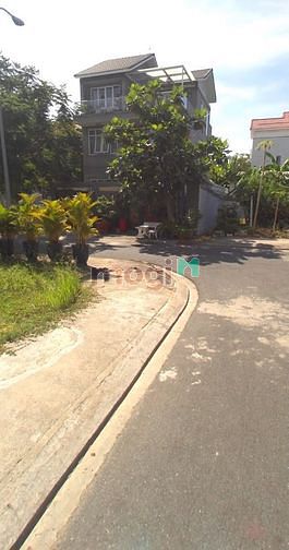 Hình ảnh Cần bán đất Mt Nguyễn Xiển,Q9. 80m2/1,950 tỷ CsHT hoàn thiện , SHR