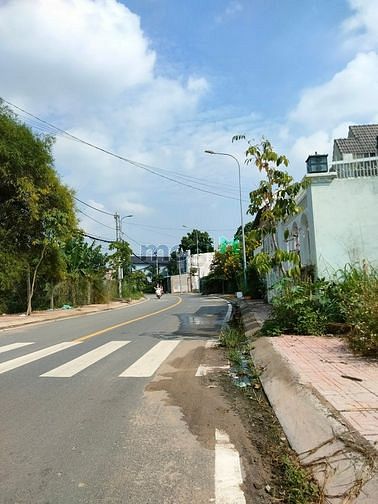 Hình ảnh Đất 180M2,Ngang10m,Giá chỉ 9.2Tỷ,Nguyễn Thị Sáu,Thới Tam Thôn,Hóc Môn.