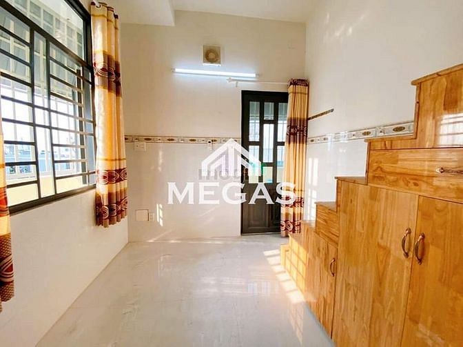 Hình ảnh Còn 1 phòng FULL NỘI THẤT cơ bản ngay Lê Văn Quới