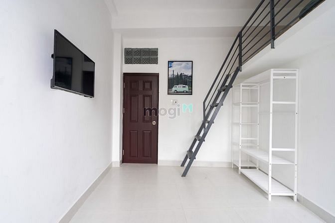 Hình ảnh Duplex balcon riêng ngay Văn Lang CS II