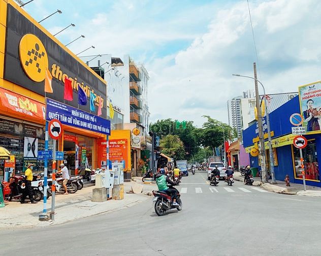 Hình ảnh Đất xây Cao Tầng MặtTiền đường khu Phố Tây P.Thảo Điền 263m2-Giá: 71Tỷ