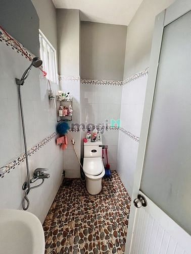 Hình ảnh Cần Ra đi Căn Nhà 52m2 Ở Bình Tân , SHR , MT8m